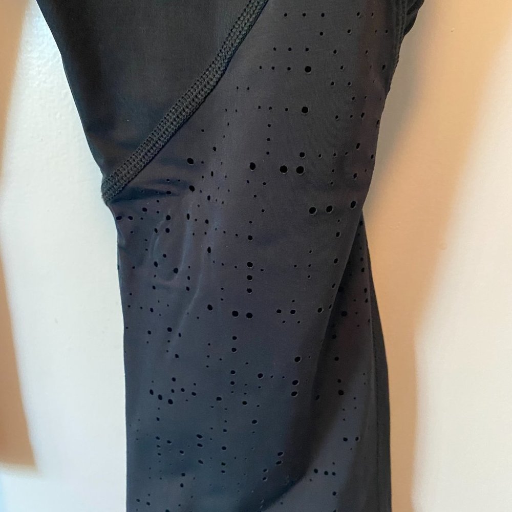 Lululemon Capris - image 6